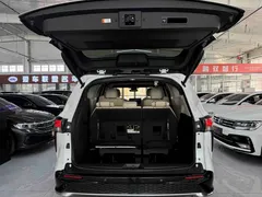 2023 Toyota Granvia 2.5L Hybrid PLUS, белый — фото 21