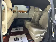 2023 Toyota Sienna 2.5L Hybrid Luxury, чёрный — фото 5