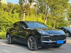 2021 Porsche Cayenne Coupé 3.0T, чёрный — фото 3