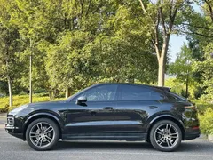 2021 Porsche Cayenne Coupé 3.0T, чёрный — фото 4