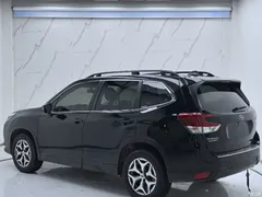 2022 Subaru Forester 2.0i AWD Luxury EyeSight, чёрный — фото 4