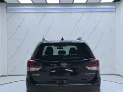2022 Subaru Forester 2.0i AWD Luxury EyeSight, чёрный — фото 5