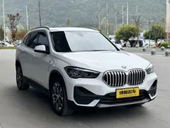 2022 BMW X1, белый — фото 3