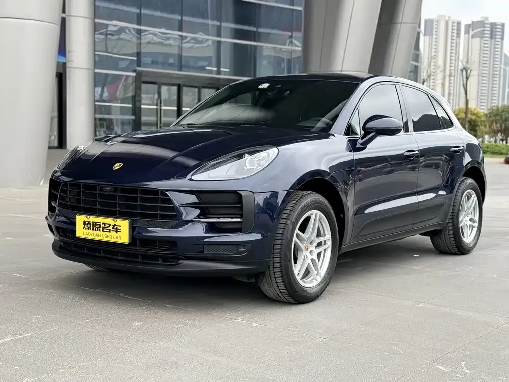 2021 Porsche Macan 2.0T