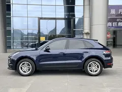 2021 Porsche Macan 2.0T, синий — фото 4
