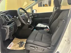 2019 Honda Elysion 2.0L Hybrid Luxury, белый — фото 4