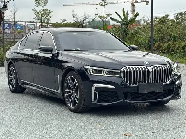 2021 BMW 7 Series 730Li M Sport Package