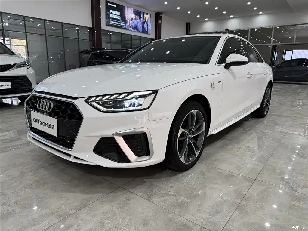2022 Audi A4L 40 TFSI fashionable and dynamic