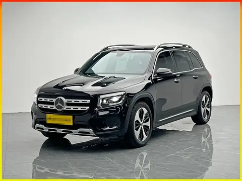 2022 Mercedes-Benz GLB 220