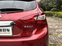 2021 Nissan Tiida 1.6L CVT — фото 23