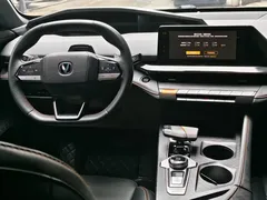 2023 Changan UNI-V 1.5T Premium — фото 4