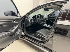 2022 Honda Accord 260TURBO Premium, чёрный — фото 12