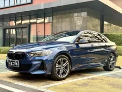 2021 BMW 1 Series 1 125i M, синий — фото 1