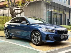 2021 BMW 1 Series 1 125i M, синий — фото 3