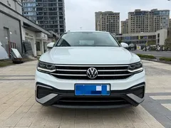 2023 Volkswagen Tiguan L 300TSI AT 2WD, белый — фото 2