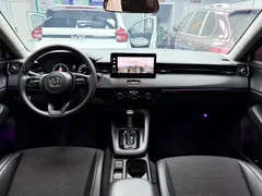 2023 Honda Vezel 1.5L CVT Pioneer, белый — фото 10