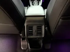2023 Honda Vezel 1.5L CVT Pioneer, белый — фото 14