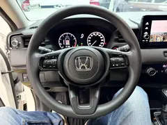2023 Honda Vezel 1.5L CVT Pioneer, белый — фото 18