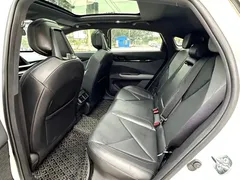 2022 Changan UNI-V 1.5T, белый — фото 6