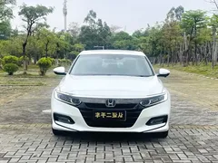 2021 Honda Accord 260TURBO Luxury Starry Sky Limited, белый — фото 2
