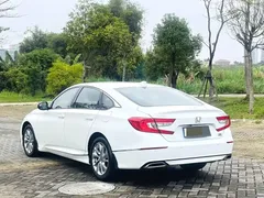 2021 Honda Accord 260TURBO Luxury Starry Sky Limited, белый — фото 7