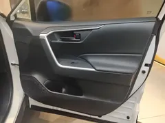 2022 Toyota RAV4 2.0L CVT 2WD Urban — фото 20