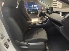 2022 Toyota RAV4 2.0L CVT 2WD Urban — фото 22