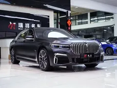 2022 BMW 7 Series 740Li xDrive Executive M Sport Package, чёрный — фото 21
