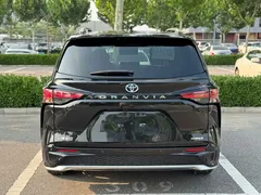 2023 Toyota Granvia 2.5L Hybrid Flagship VIP, чёрный — фото 4