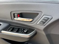 2023 Toyota Granvia 2.5L Hybrid Flagship VIP, чёрный — фото 14