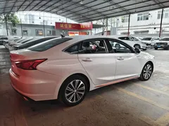 2021 Changan Raeton PLUS Blue Whale 1.5T DCT Luxury, белый — фото 9