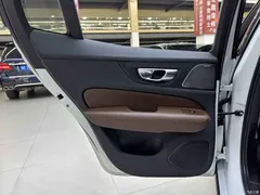 2023 Volvo S60 B4 Zhiyuan Luxury, белый — фото 13