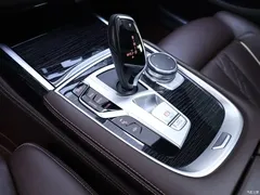 2019 BMW 7 Series 730Li M Sports Package, чёрный — фото 12