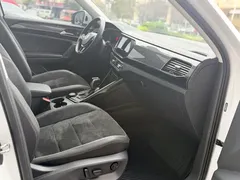 2022 Volkswagen Tayron 380TSI 4WD R-Line, белый — фото 13
