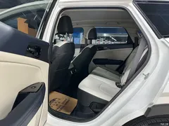 2023 Kia Shibo Extension 2.0L HEV 2WD Premium, белый — фото 6