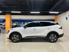 2023 Kia Shibo Extension 2.0L HEV 2WD Premium, белый — фото 9
