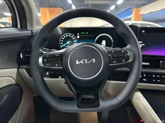 2023 Kia Shibo Extension 2.0L HEV 2WD Premium, белый — фото 10