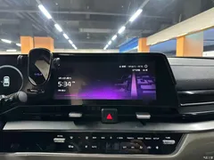2023 Kia Shibo Extension 2.0L HEV 2WD Premium, белый — фото 11