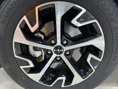 2023 Kia Shibo Extension 2.0L HEV 2WD Premium, белый — фото 16
