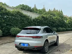 2020 Porsche Macan 2.0T — фото 9