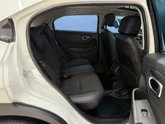 2023 Honda Vezel 1.5L CVT Pioneer, белый — фото 22