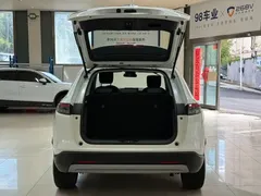 2023 Honda Vezel 1.5L CVT Pioneer, белый — фото 24