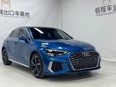 2022 Audi A3 Sportback 35 TFSI stylish and sporty, синий — фото 3