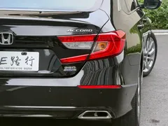 2018 Honda Accord 260TURBO Luxury VI, чёрный — фото 22