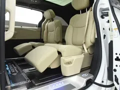 2021 Toyota Sienna 2.5L Hybrid Supreme, белый — фото 7