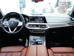 2021 BMW X7 xDrive40i Exclusive Luxury Package, чёрный — фото 8