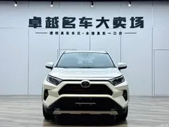 2022 Toyota RAV4 2.0L CVT 2WD Fashion Plus — фото 2