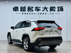 2022 Toyota RAV4 2.0L CVT 2WD Fashion Plus — фото 5