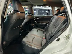 2022 Toyota RAV4 2.0L CVT 2WD Fashion Plus — фото 10