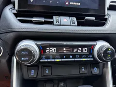 2022 Toyota RAV4 2.0L CVT 2WD Fashion Plus — фото 14